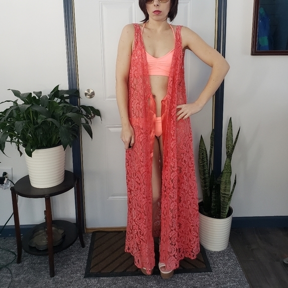 Retro NWT Lace Robe - Picture 4 of 5